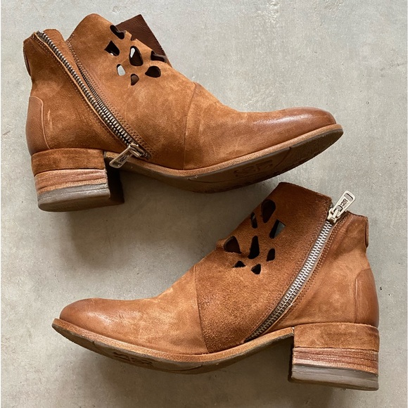 A.S.98 Laser Cut Booties - Picture 2 of 12